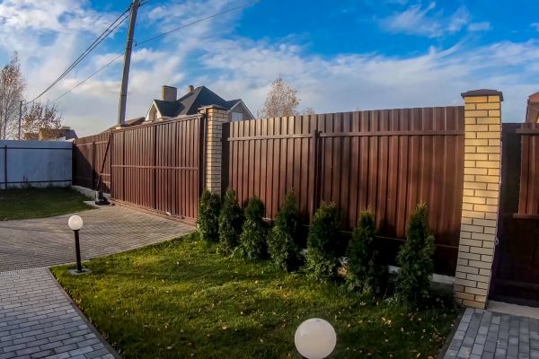 Composite Fence Construction